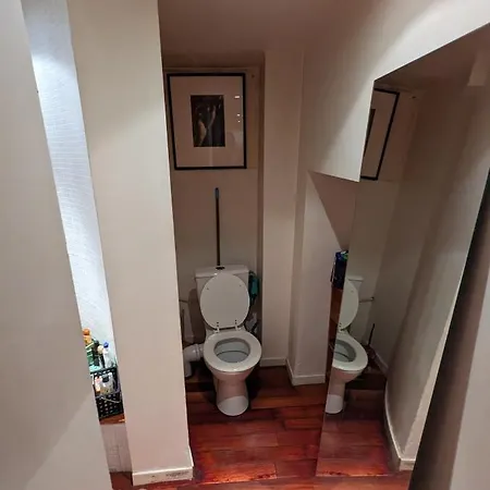 Chambre Canal St Martin Privat bolig Paris